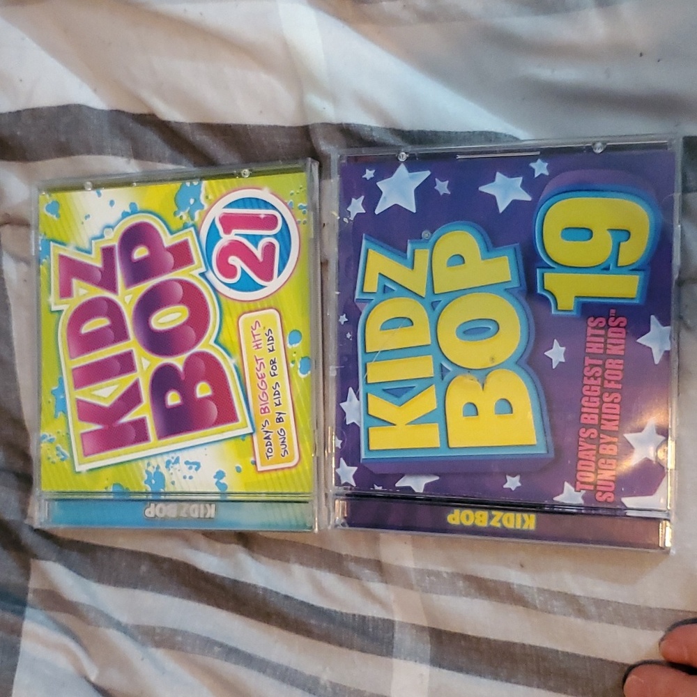 Kidz Bop Cd's 19 & 21